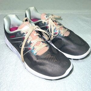 Karhu Ikoni Ortix 2020 Running Shoes Women's Sz 9.5M  Pewter/Misty Rose